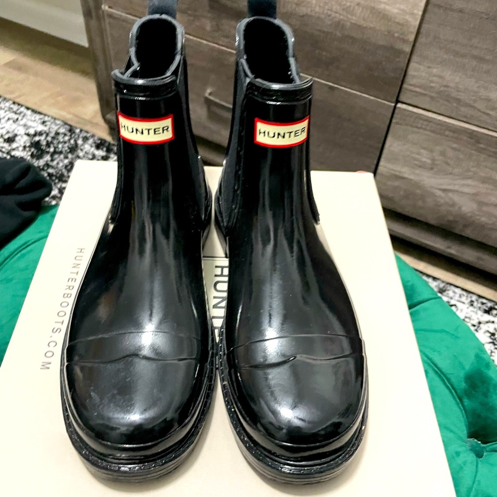 Hunter commando chelsea gloss boots black